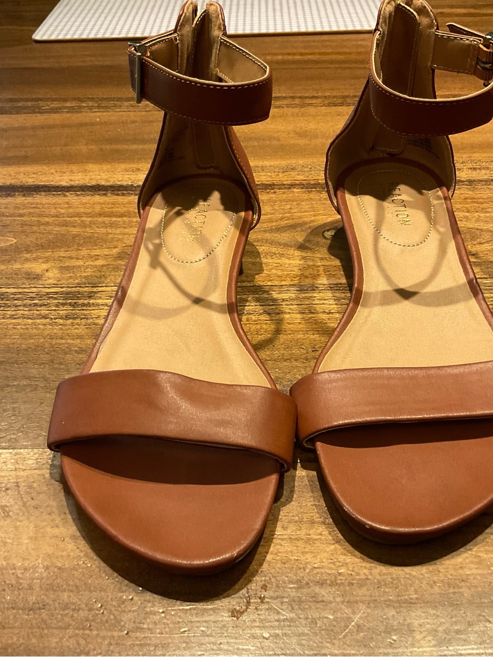 Great Viber Ankle Strap Sandal
Kenneth Cole Reaction - Picture 2 of 6